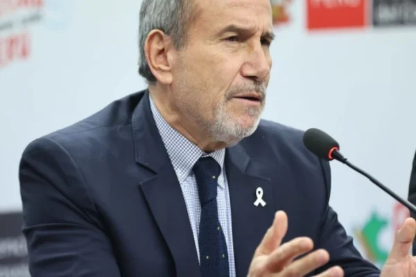 Perú abre la puerta a retirarse de la Corte IDH en medio de tensiones políticas y críticas internacionales
